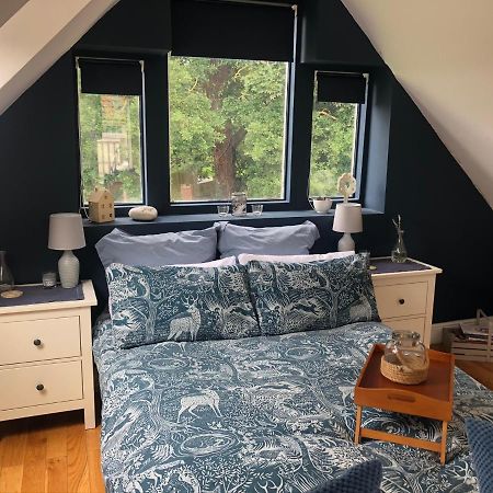 Tollgate Lodge - Private Studio Apartment Bury St. Edmunds Extérieur photo